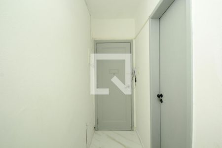Hall de Entrada de kitnet/studio para alugar com 1 quarto, 32m² em Centro, Rio de Janeiro