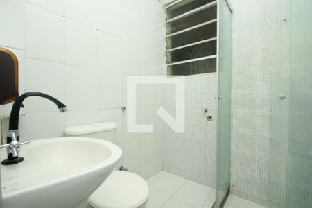 Banheiro de kitnet/studio para alugar com 1 quarto, 32m² em Centro, Rio de Janeiro
