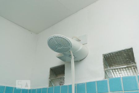 Detalhe do banheiro de apartamento para alugar com 1 quarto, 38m² em Mirandópolis, São Paulo