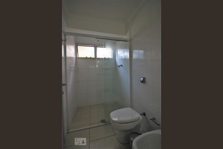 Apartamento à venda com 150m², 3 quartos e 2 vagasBanheiro da suíte