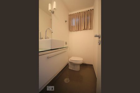 Lavabo de apartamento à venda com 3 quartos, 150m² em Vila Andrade, São Paulo