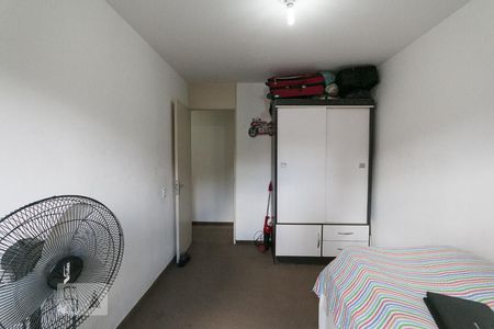 Quarto 1  de apartamento para alugar com 2 quartos, 70m² em Jardim Santa Emília, São Paulo