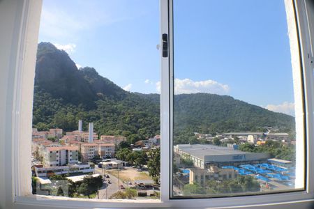 Vista quarto 1 de apartamento à venda com 2 quartos, 46m² em Taquara, Rio de Janeiro