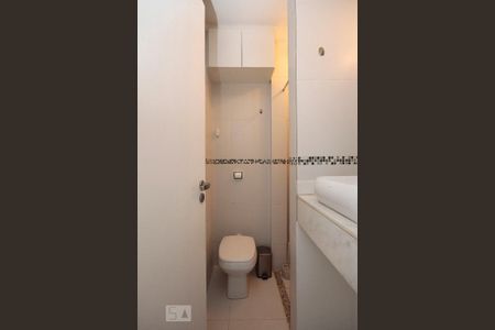 Studio à venda com 29m², 1 quarto e sem vagaBanheiro