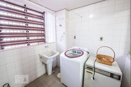 Apartamento à venda com 167m², 3 quartos e 1 vagaÁrea de serviço