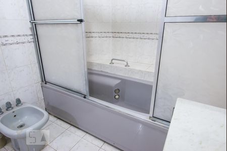 Apartamento à venda com 167m², 3 quartos e 1 vagaBanheiro Suíte