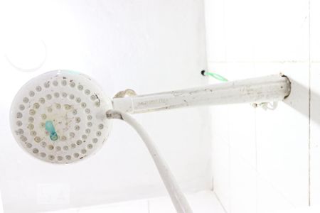 Casa à venda com 692m², 3 quartos e 3 vagasBanheiro 2