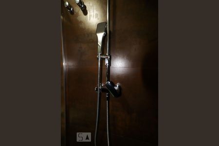 Casa à venda com 250m², 4 quartos e 4 vagas Casa à venda com 250m², 4 quartos e 4 vagasBanheiro 2