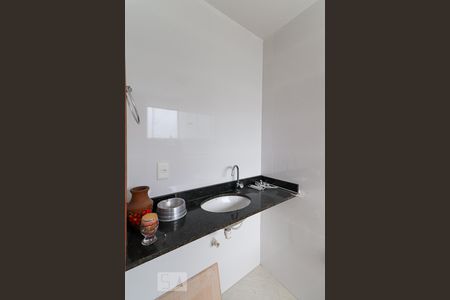 Casa à venda com 250m², 4 quartos e 4 vagas Casa à venda com 250m², 4 quartos e 4 vagasBanheiro 3