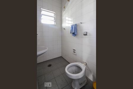 Lavabo de casa para alugar com 2 quartos, 101m² em Jaguaré, São Paulo