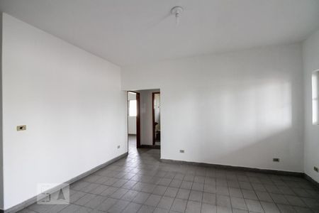 Casa para alugar com 101m², 2 quartos e sem vagaSala