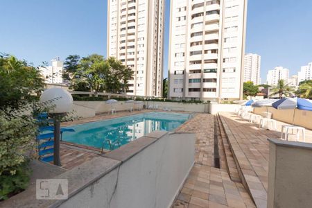 Apartamento à venda com 68m², 3 quartos e 1 vaga Apartamento à venda com 68m², 3 quartos e 1 vagaPiscina