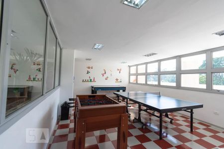 Apartamento à venda com 68m², 3 quartos e 1 vaga Apartamento à venda com 68m², 3 quartos e 1 vagaSalão de Jogos