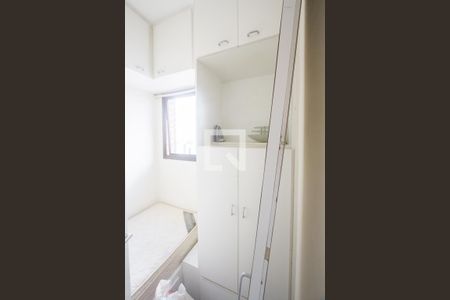 Apartamento para alugar com 198m², 3 quartos e 3 vagasQuarto de Serviço