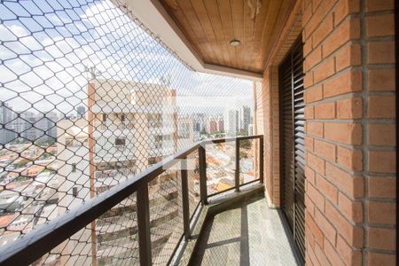 Apartamento para alugar com 198m², 3 quartos e 3 vagasVaranda Suíte 1