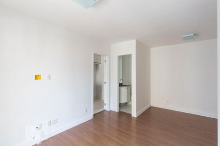 Sala de apartamento à venda com 3 quartos, 100m² em Chácara Inglesa, São Paulo