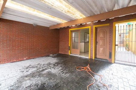 Casa à venda com 190m², 2 quartos e 2 vagas Casa à venda com 190m², 2 quartos e 2 vagasGaragem