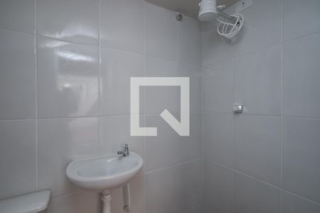 Casa à venda com 200m², 4 quartos e 2 vagas Casa à venda com 200m², 4 quartos e 2 vagasBanheiro de Serviço