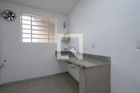 Casa à venda com 200m², 4 quartos e 2 vagas Casa à venda com 200m², 4 quartos e 2 vagasCozinha