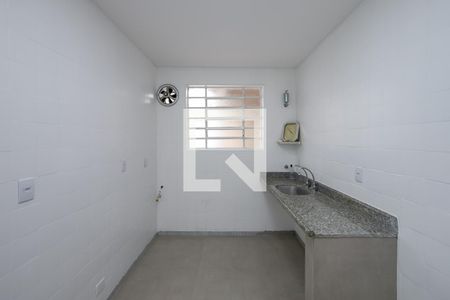 Casa à venda com 200m², 4 quartos e 2 vagas Casa à venda com 200m², 4 quartos e 2 vagasCozinha