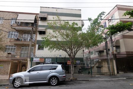 Apartamento para alugar com 58m², 2 quartos e sem vagaFachada