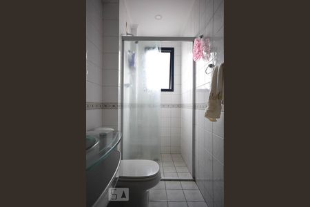 Detalhe do banheiro de apartamento à venda com 3 quartos, 110m² em Vila Andrade, São Paulo