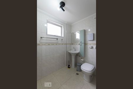 Suíte - Banheiro de apartamento para alugar com 1 quarto, 34m² em Vila Califórnia, São Paulo