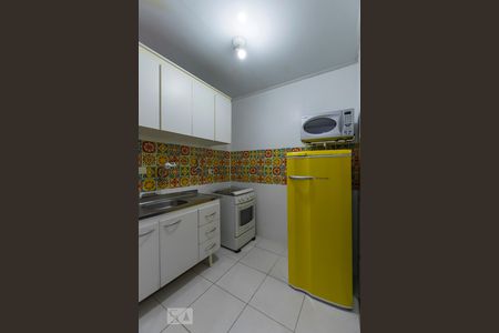 Cozinha de apartamento para alugar com 1 quarto, 34m² em Vila Califórnia, São Paulo