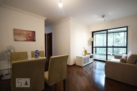 Sala de apartamento para alugar com 2 quartos, 61m² em Vila Andrade, São Paulo