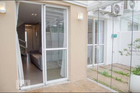 Área externa de casa de condomínio para alugar com 3 quartos, 128m² em Estância Velha, Canoas