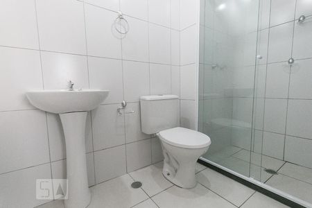 Apartamento para alugar com 35m², 1 quarto e sem vagaBanheiro da suíte 