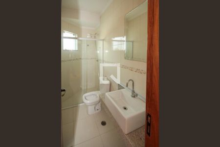 Casa à venda com 140m², 3 quartos e 4 vagas Casa à venda com 140m², 3 quartos e 4 vagasBanheiro da Suíte