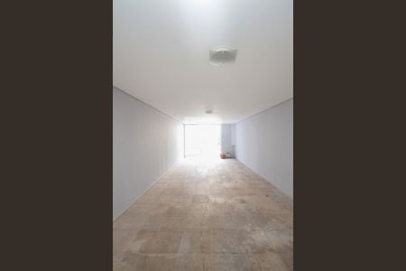 Casa à venda com 140m², 3 quartos e 4 vagas Casa à venda com 140m², 3 quartos e 4 vagasGaragem