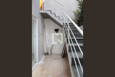 Casa à venda com 140m², 3 quartos e 4 vagas Casa à venda com 140m², 3 quartos e 4 vagas Área de Serviço