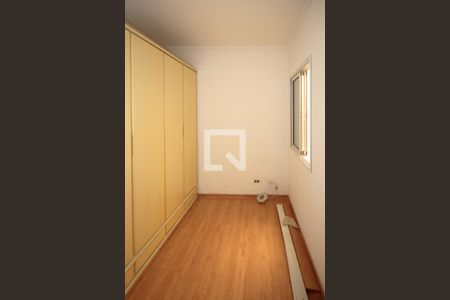 Casa à venda com 140m², 3 quartos e 4 vagas Casa à venda com 140m², 3 quartos e 4 vagasQuarto 02