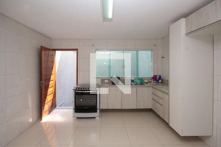 Casa à venda com 140m², 3 quartos e 4 vagas Casa à venda com 140m², 3 quartos e 4 vagasCozinha