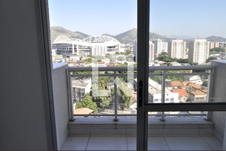 Sala/Cozinha de apartamento para alugar com 2 quartos, 60m² em Todos Os Santos, Rio de Janeiro