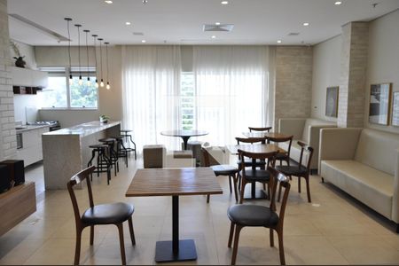 Apartamento para alugar com 60m², 2 quartos e 1 vagaÁrea comum
