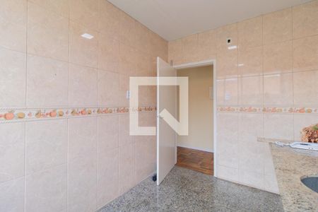 Apartamento à venda com 55m², 2 quartos e 1 vaga Apartamento à venda com 55m², 2 quartos e 1 vagaCozinha e Área de Serviço
