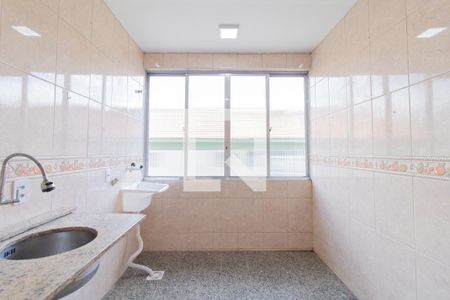 Apartamento à venda com 55m², 2 quartos e 1 vaga Apartamento à venda com 55m², 2 quartos e 1 vagaCozinha e Área de Serviço