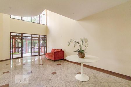 Apartamento à venda com 126m², 4 quartos e 3 vagasHall social