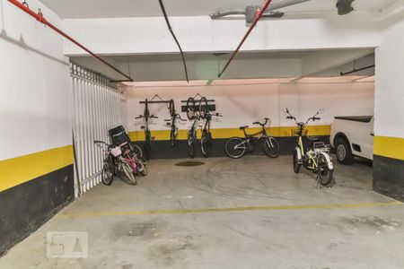 Apartamento à venda com 240m², 4 quartos e 3 vagasBicicletário