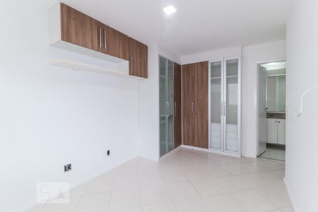 Apartamento à venda com 240m², 4 quartos e 3 vagasQuarto 03 (Suíte)