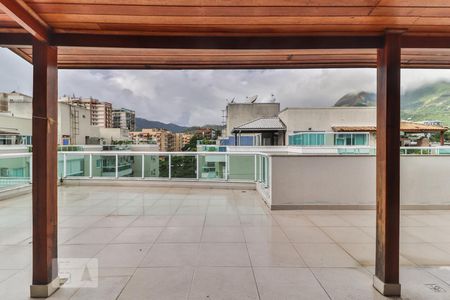 Apartamento à venda com 240m², 4 quartos e 3 vagasÁrea Externa Cobertura