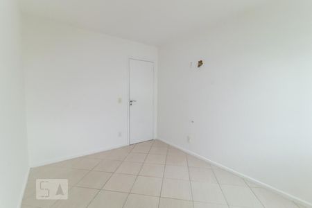 Apartamento à venda com 240m², 4 quartos e 3 vagasQuarto 02