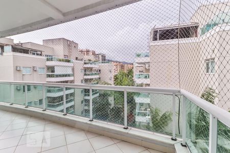 Apartamento à venda com 240m², 4 quartos e 3 vagasVista Quarto 01