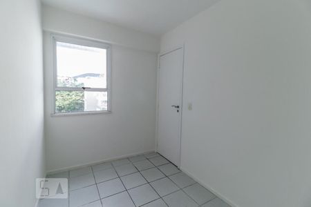 Apartamento à venda com 240m², 4 quartos e 3 vagasQuarto de Serviço