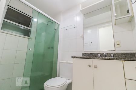Apartamento à venda com 240m², 4 quartos e 3 vagasBanheiro Social
