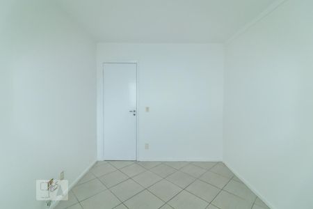 Apartamento à venda com 240m², 4 quartos e 3 vagasQuarto 01