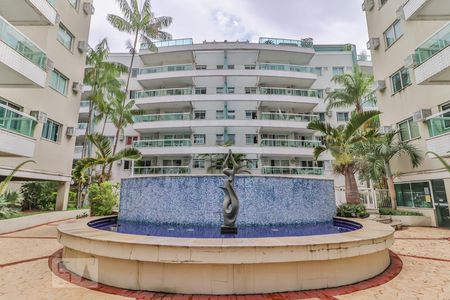 Apartamento à venda com 240m², 4 quartos e 3 vagasEntrada Condomínio